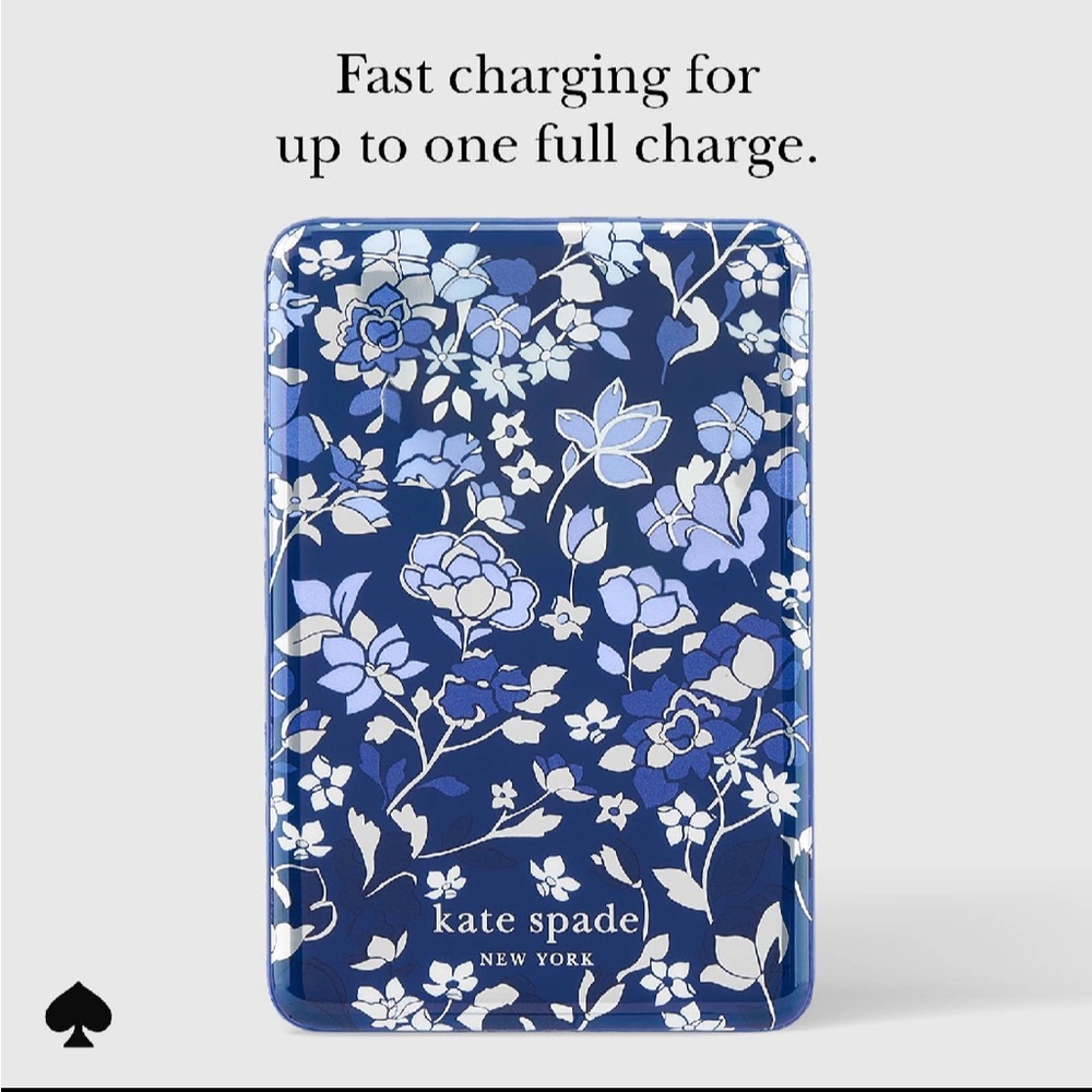 Kate Spade New York Flowerbed Blue MagSafe Battery Pack - Picture 2 of 7